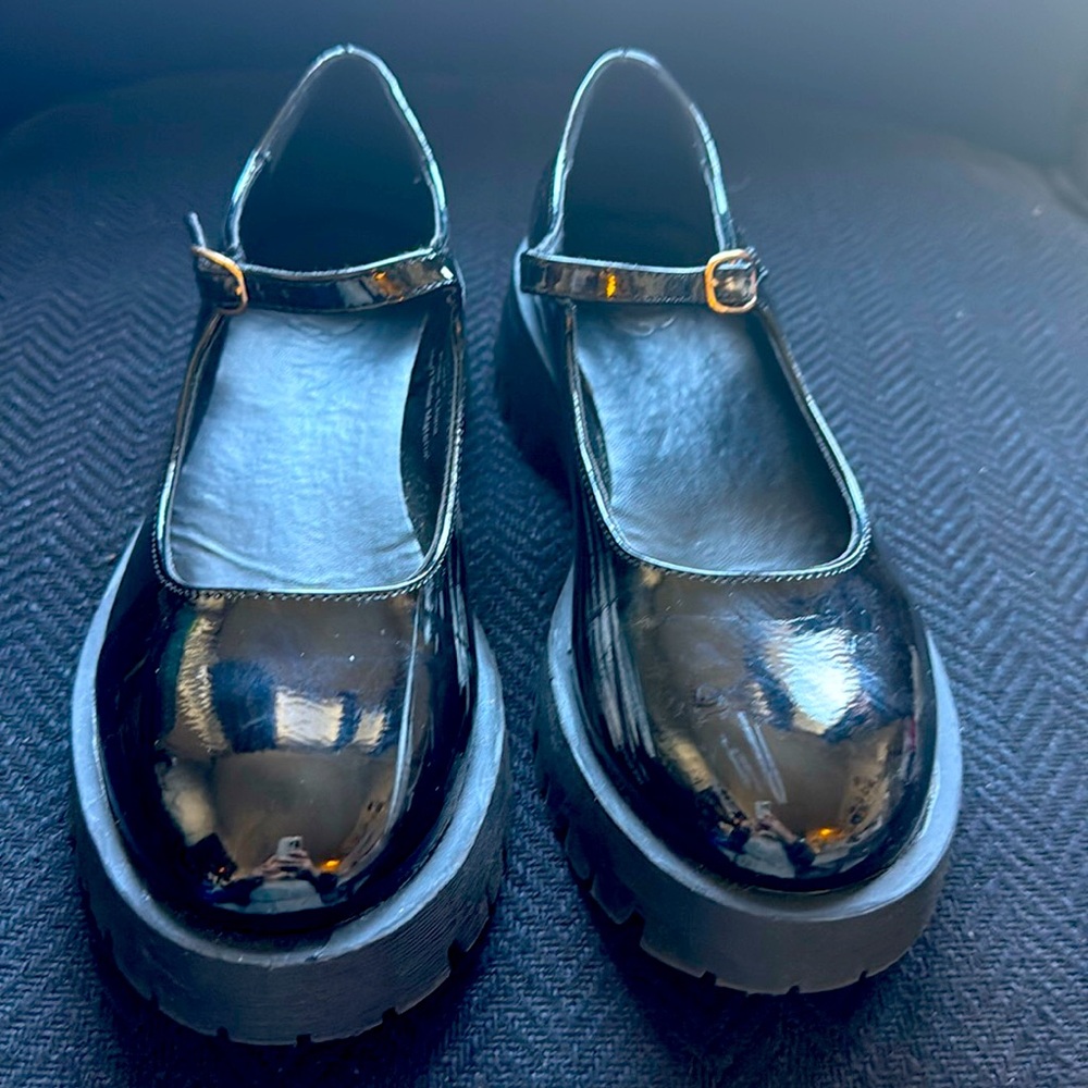 Mary Jane loafer